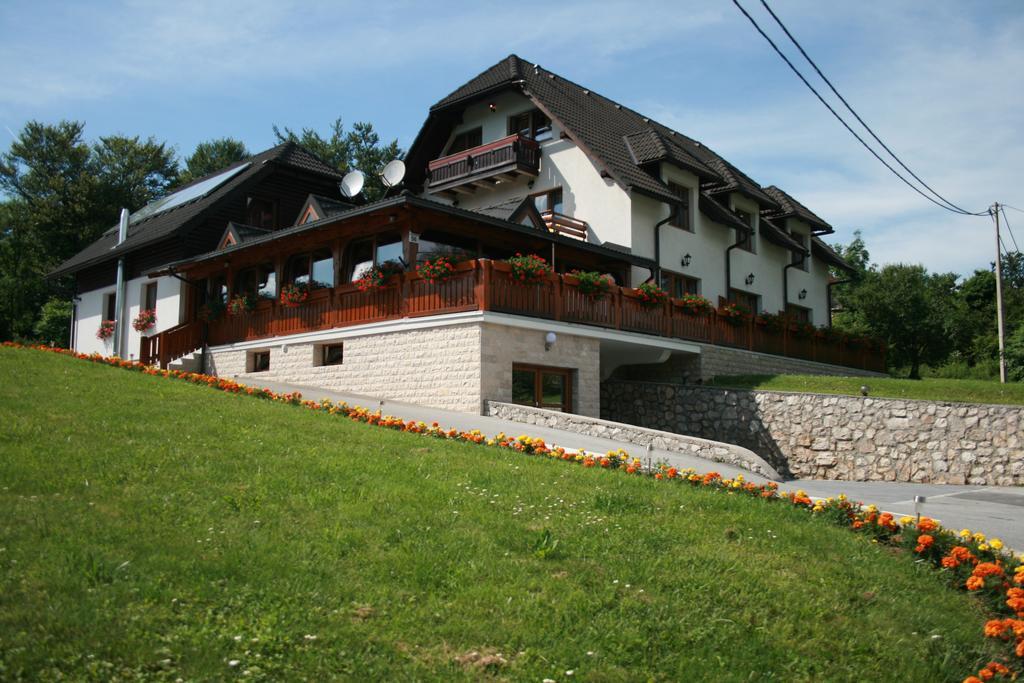 Guesthouse Villa Plitvicka Plitvička Jezera Exterior foto